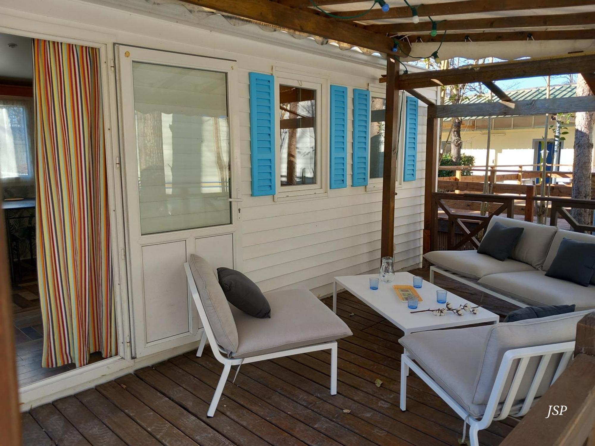 Mobilhome Les Volets Bleus Vaudreuille ภายนอก รูปภาพ