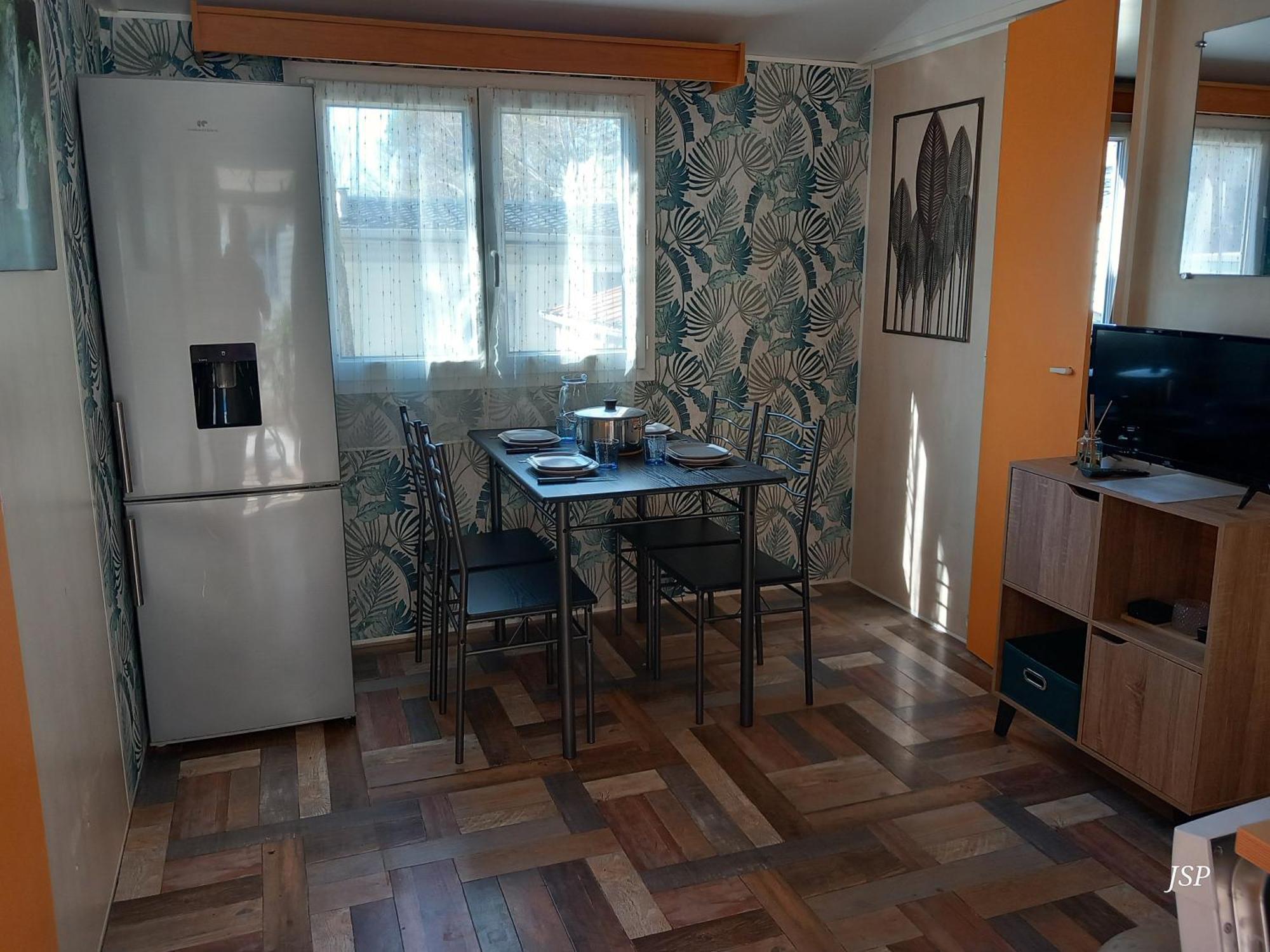 Mobilhome Les Volets Bleus Vaudreuille ภายนอก รูปภาพ